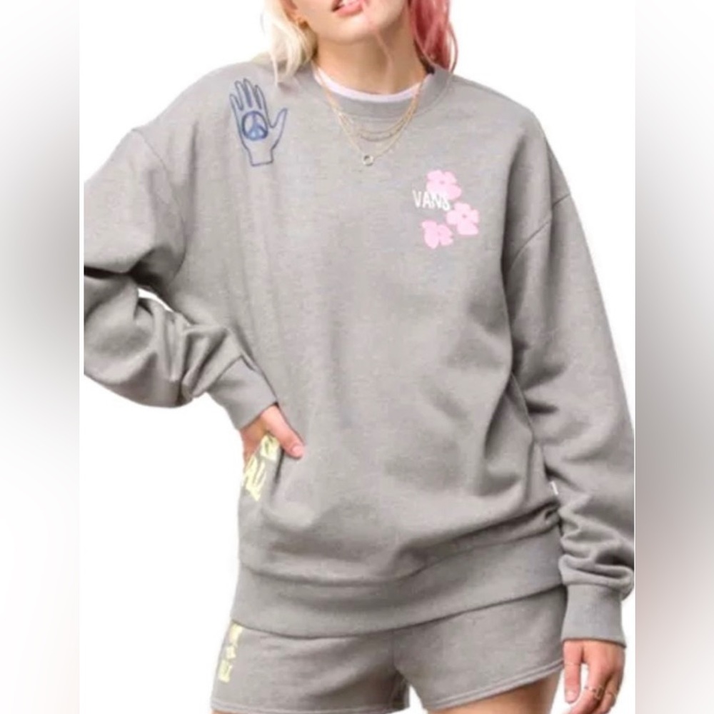 Vans Women's Mascy Daze Gray Oversized Fleece Crew Pullover, Size S